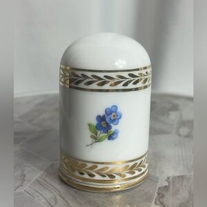 KPM Elegant White and Gold Floral Accent Toothpick Holder NIB